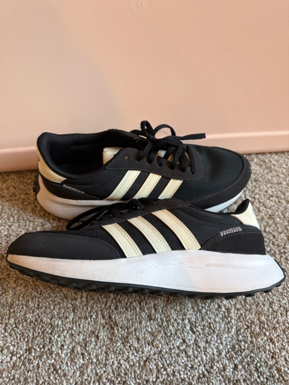 adidas Run 70 Black Sneakers with Cream Stripes and White Midsole EUC